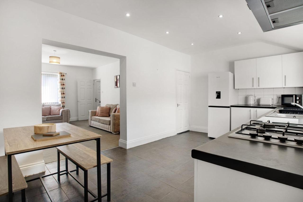Elegantly 2-Bedroom In Ashington, Sleeps 3 Ashington  Exterior photo